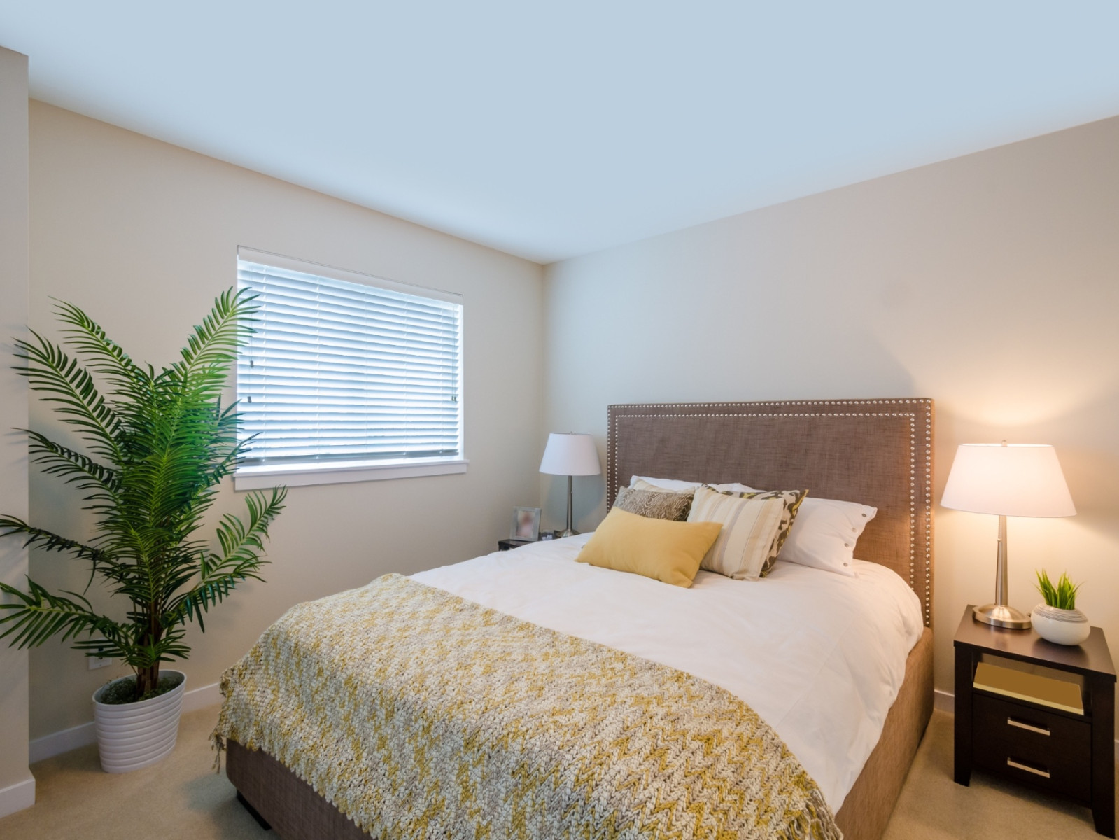 
                                                Vente
                                                 Maison 5 pièces avec garage