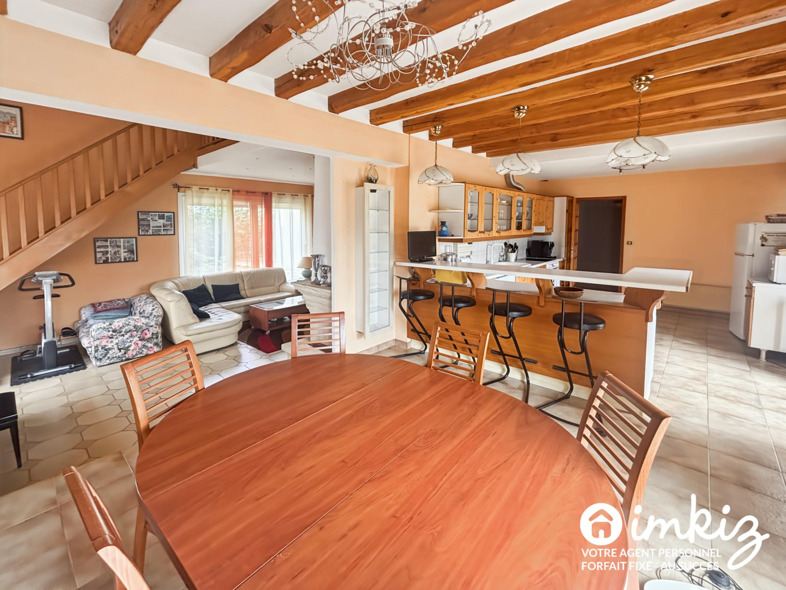 
                                                Vente
                                                 Maison 5 pièces avec piscine couverte