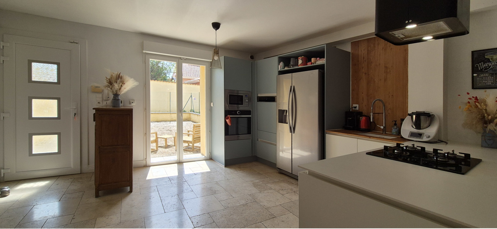 
                                                Vente
                                                 Maison 5 pièces de 105 m² sur 1064 m² de terrain
