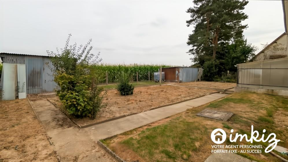 
                                                Vente
                                                 Maison 5 pièces de 117m² + sous-sol de 100m²