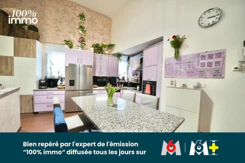 
                                                Vente
                                                 Maison 5 pièces de 130 m2