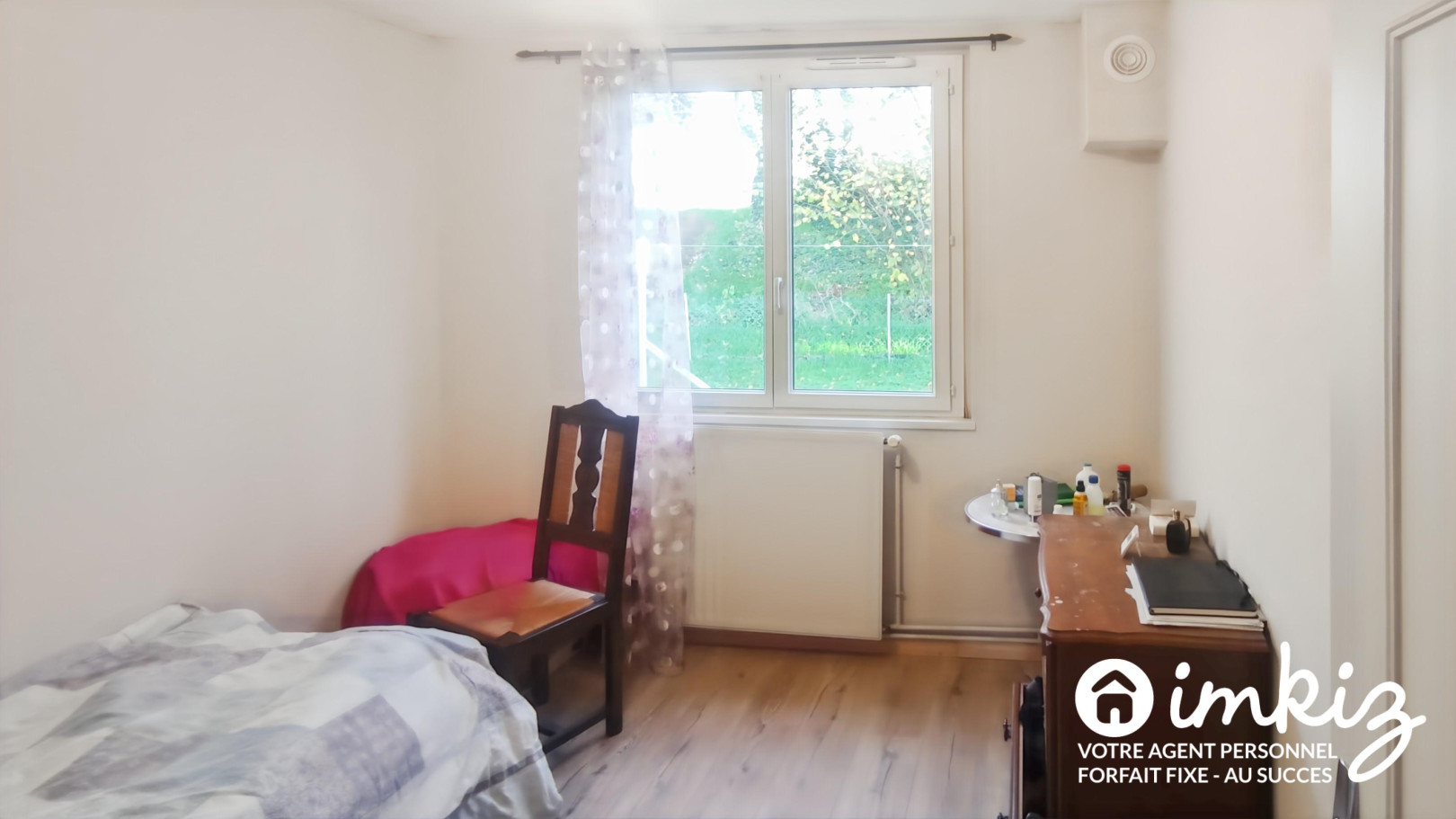 
                                                Vente
                                                 Maison 5 pièces de PLAIN PIED,  jardin et garage