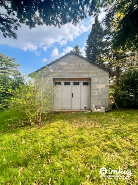 
                                                Vente
                                                 Maison 5 pièces jardin