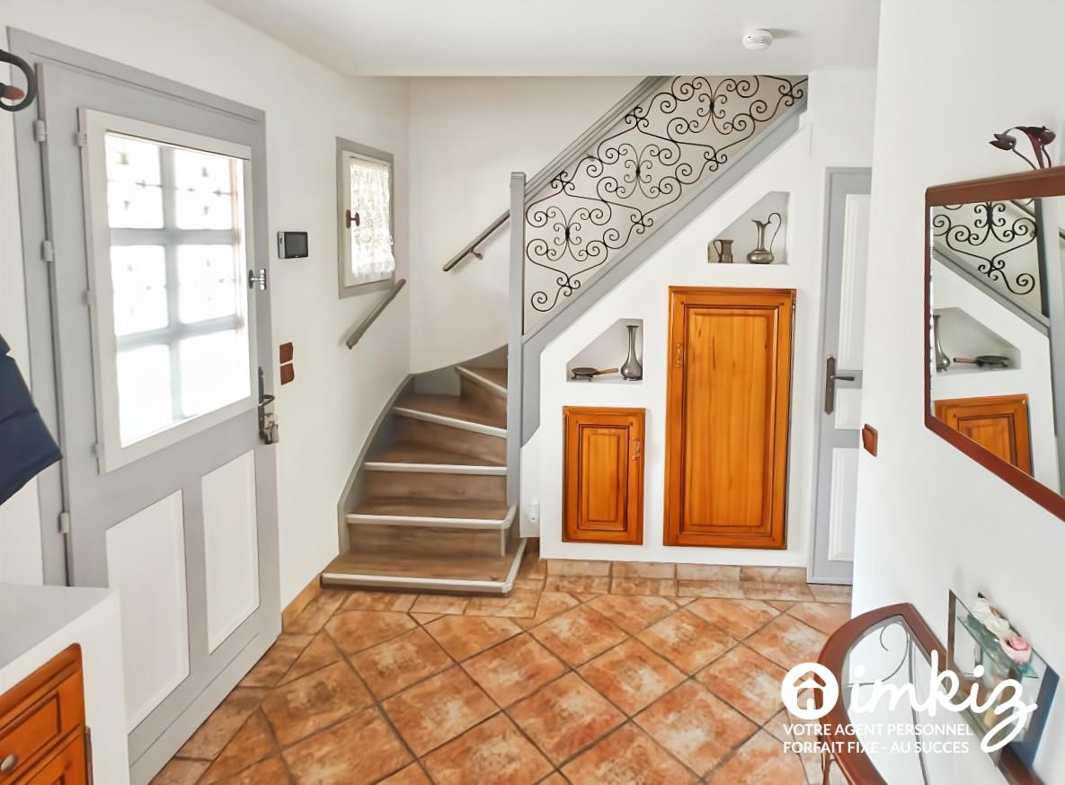 
                                                Vente
                                                 Maison 5 pièces première occupation