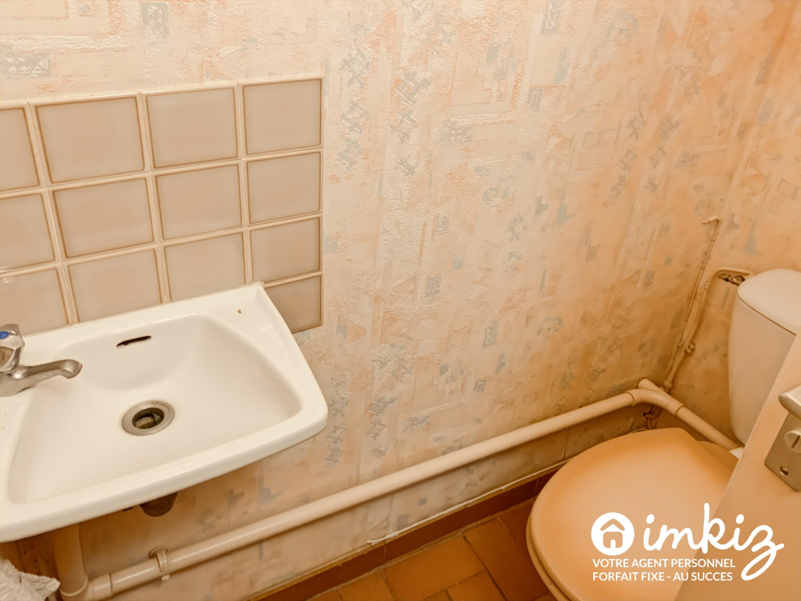 
                                                Vente
                                                 Maison 5 pièces - quartier très calme