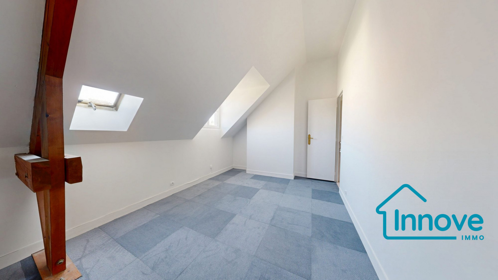 
                                                Vente
                                                 Maison 5 pièces Rive droite