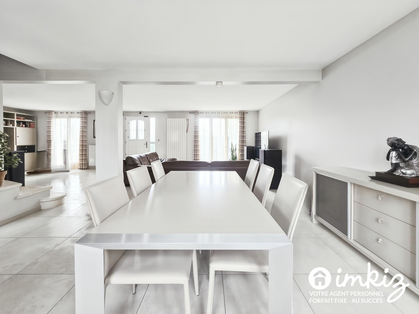 
                                                Vente
                                                 Maison 5 pièces sans aucun travaux