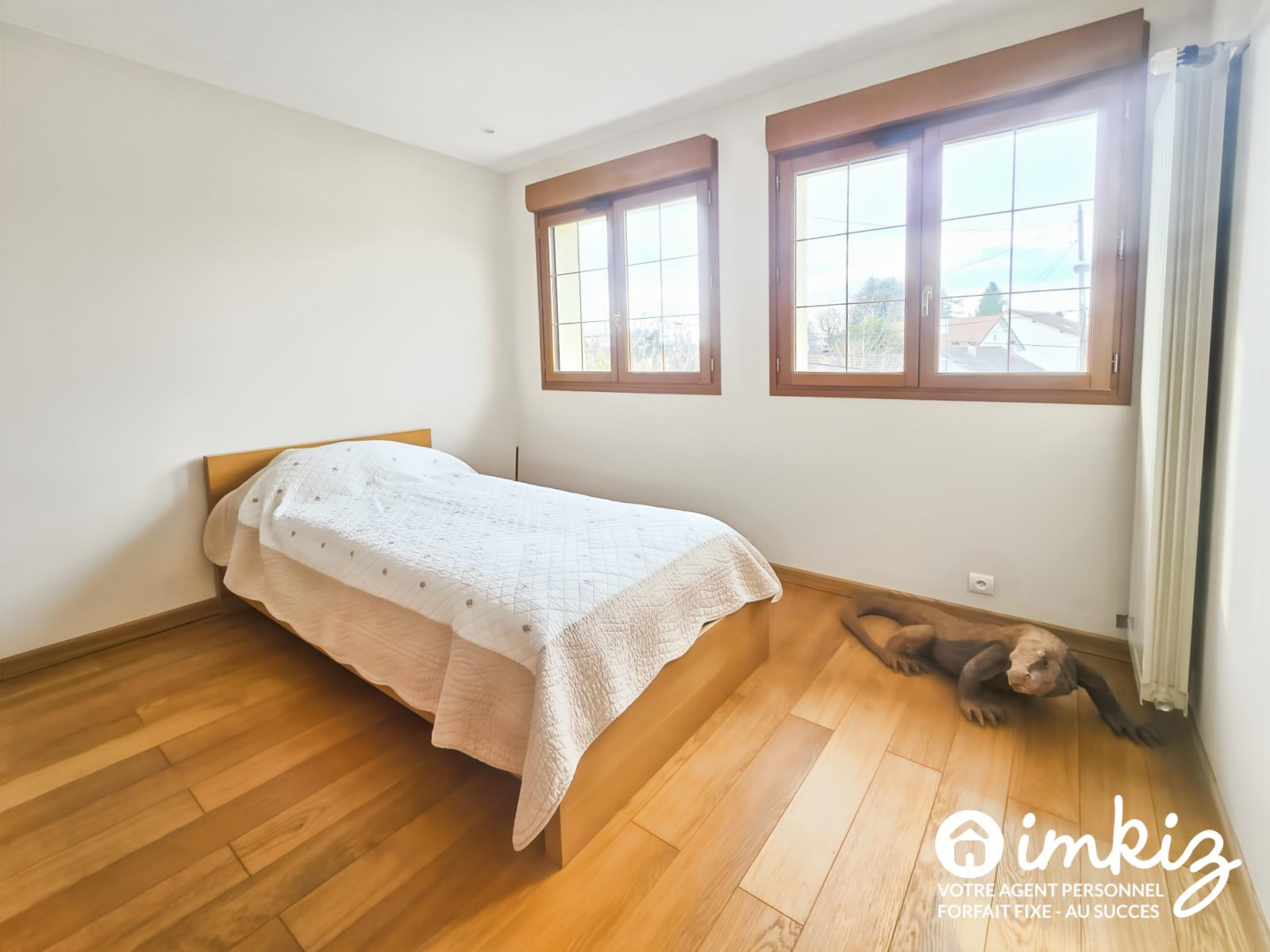 
                                                Vente
                                                 Maison 5 pièces sans aucun travaux