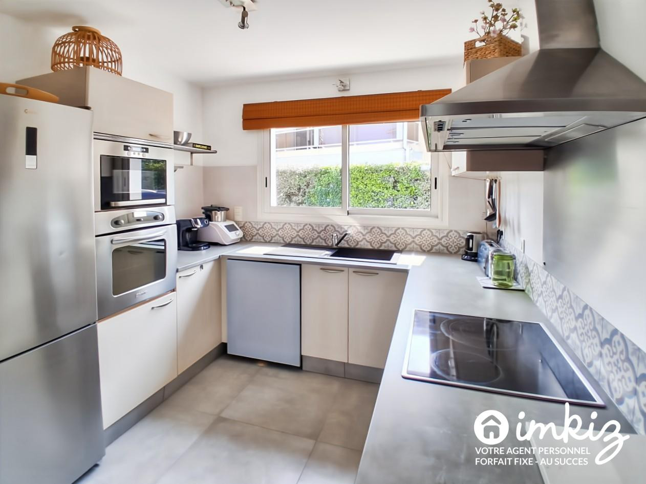 
                                                Vente
                                                 Maison 5 pièces, vue exceptionnelle sur le lac