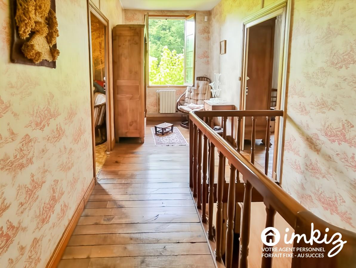 
                                                Vente
                                                 Maison 6 pces charme de l'ancien,poutres,cheminées