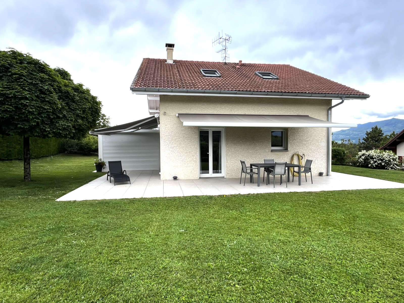 
                                                Vente
                                                 Maison 6 pièces 149 m2
