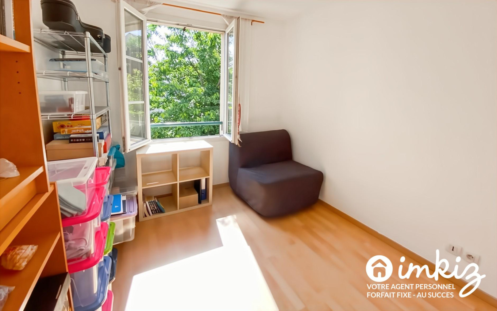 
                                                Vente
                                                 Maison 6 pièces : 4 chambres, 2WC, garage, jardin