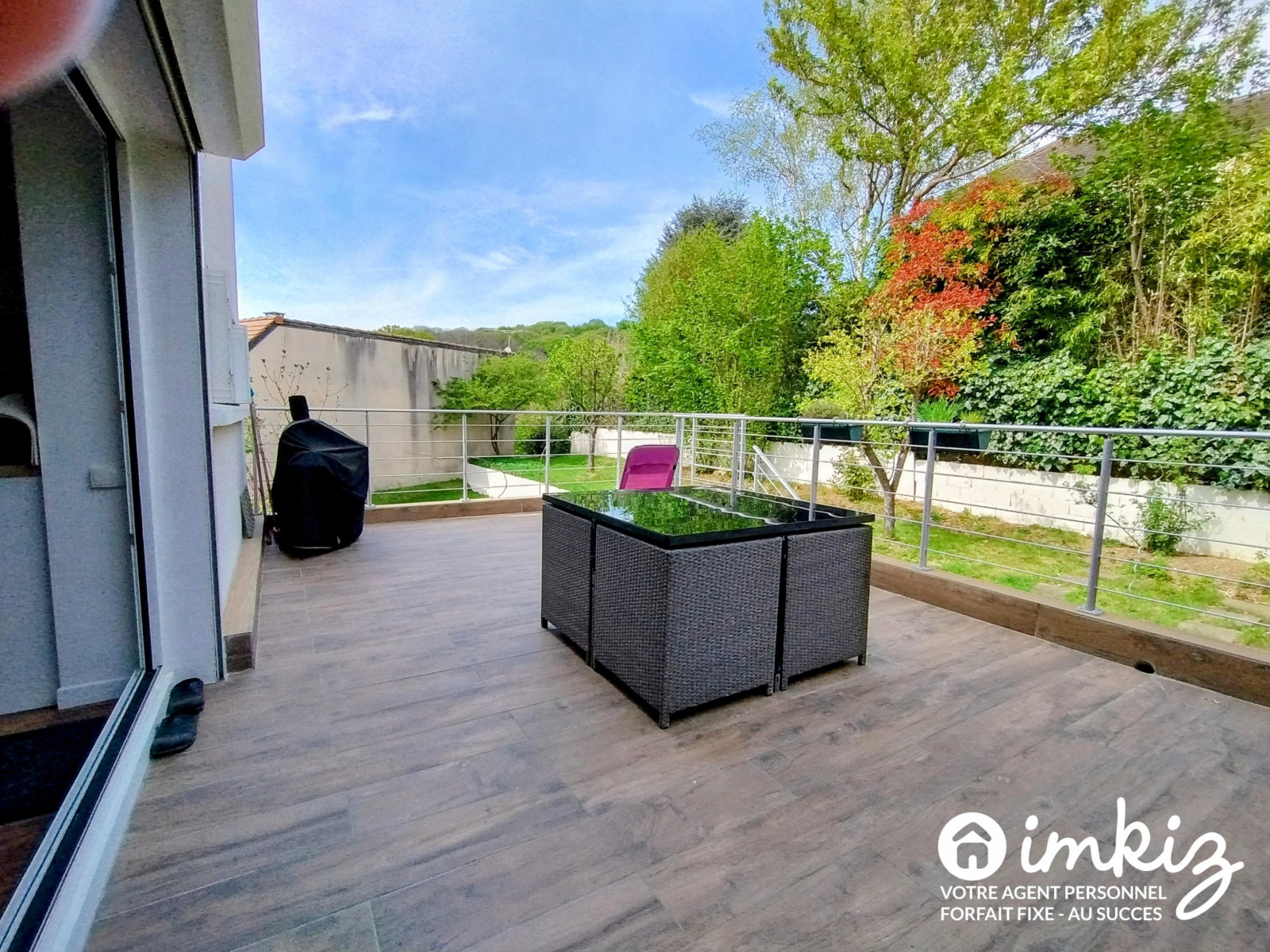 
                                                Vente
                                                 Maison 6 pièces
