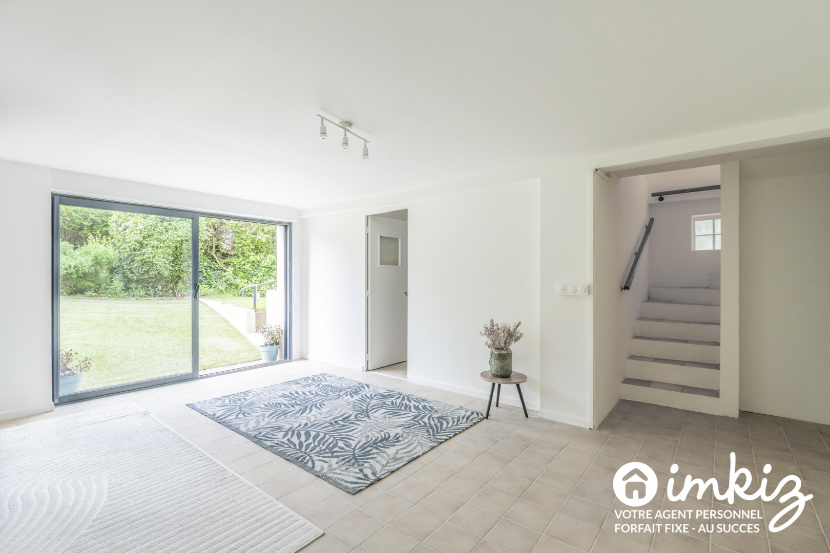 
                                                Vente
                                                 Maison 6 pièces