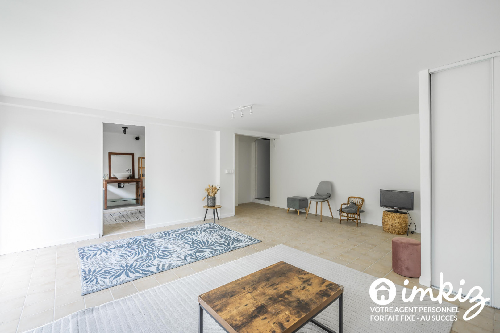 
                                                Vente
                                                 Maison 6 pièces