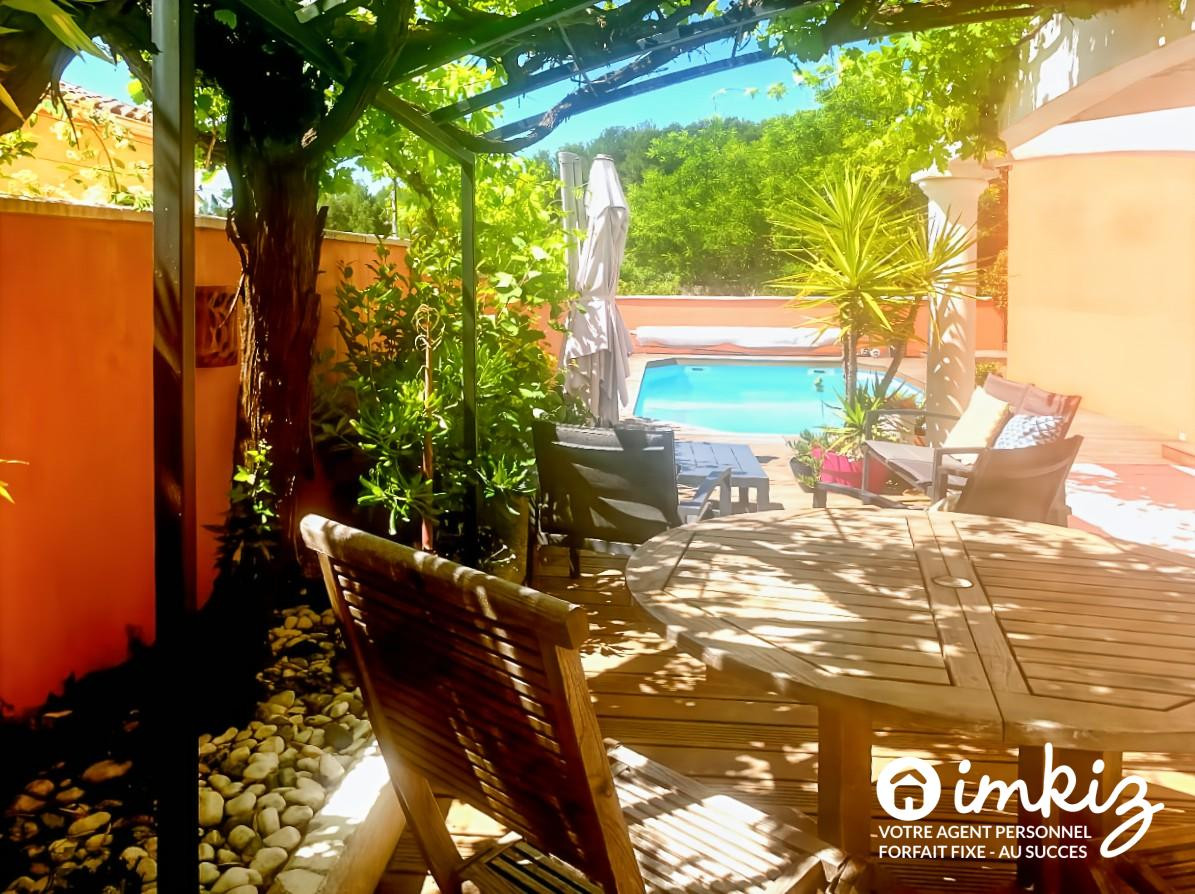 
                                                Vente
                                                 Maison 6 pièces