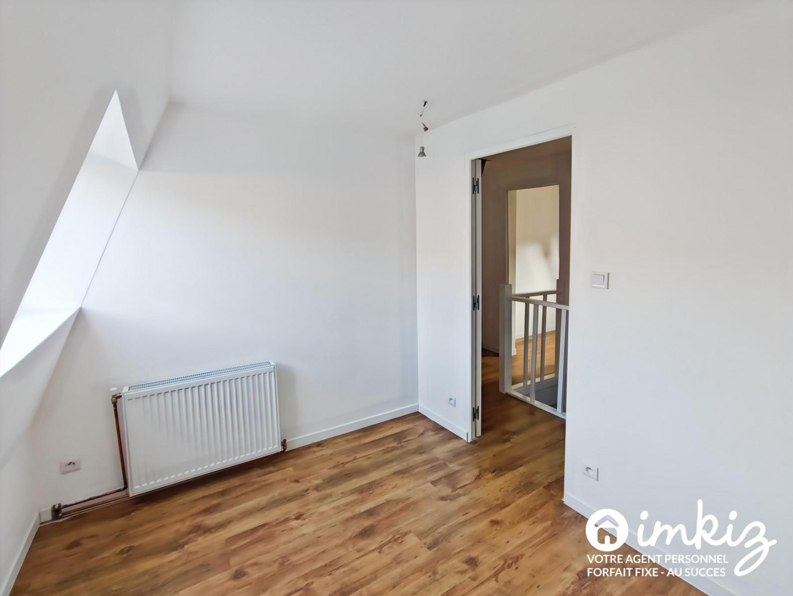 
                                                Vente
                                                 Maison 6 pièces
