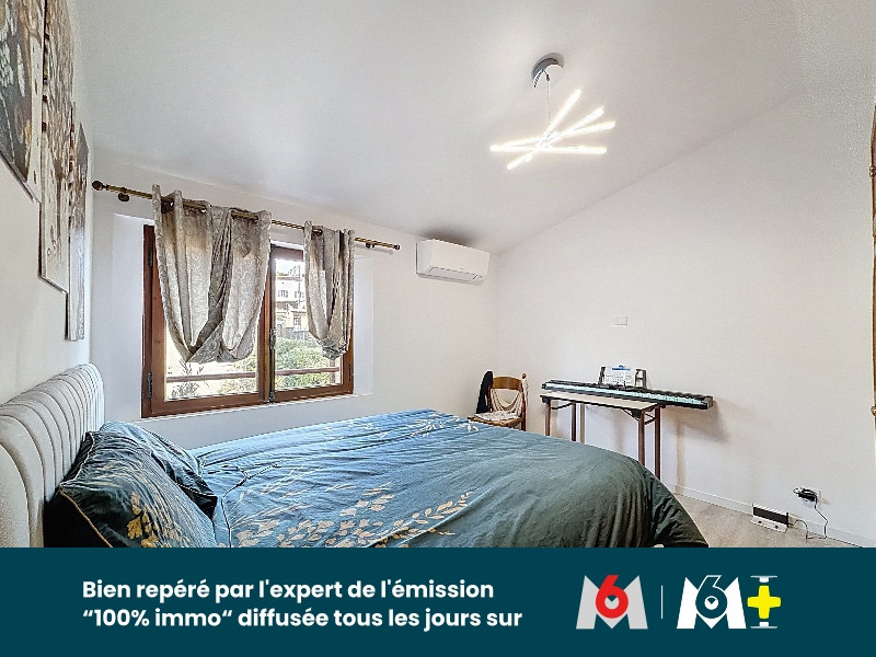 
                                                Vente
                                                 MAISON 6 PIÈCES