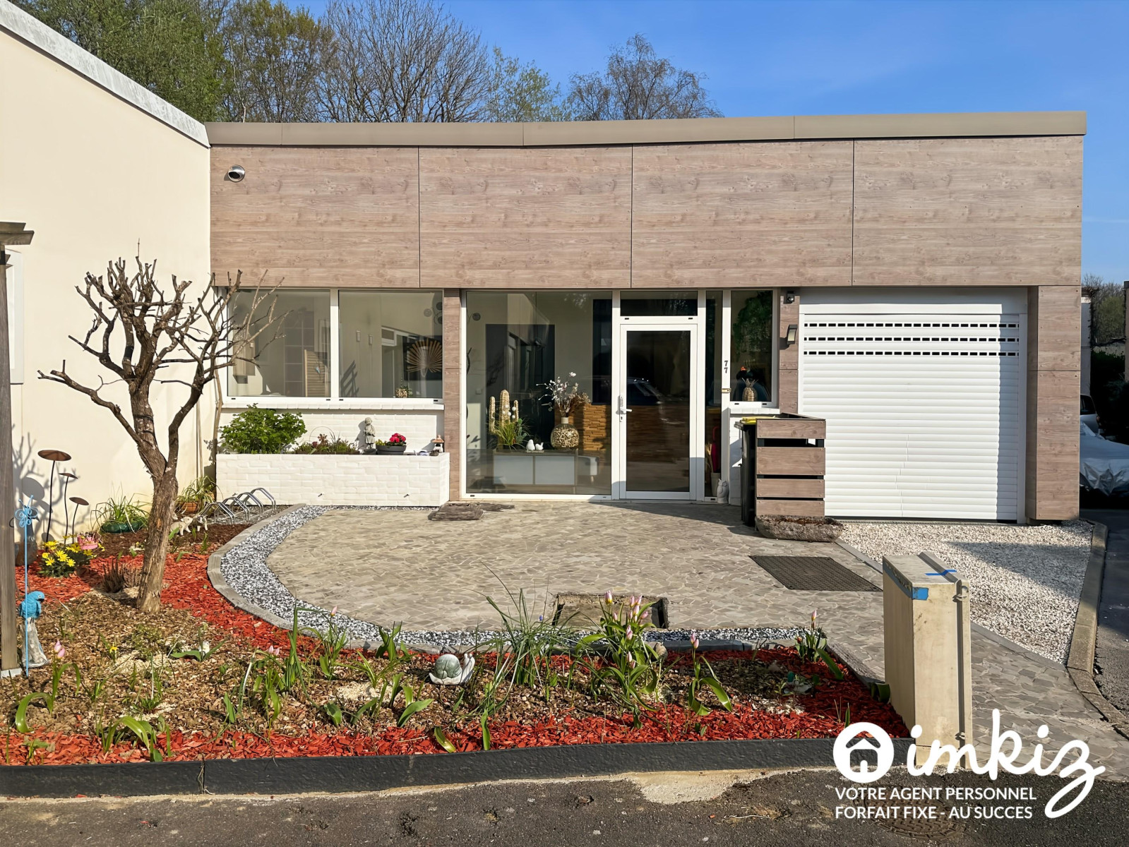 
                                                Vente
                                                 Maison 6 pièces