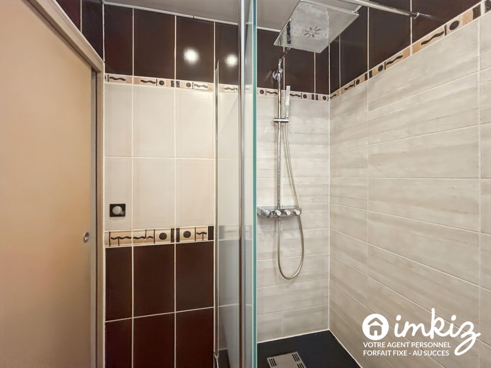 
                                                Vente
                                                 Maison 6 pièces