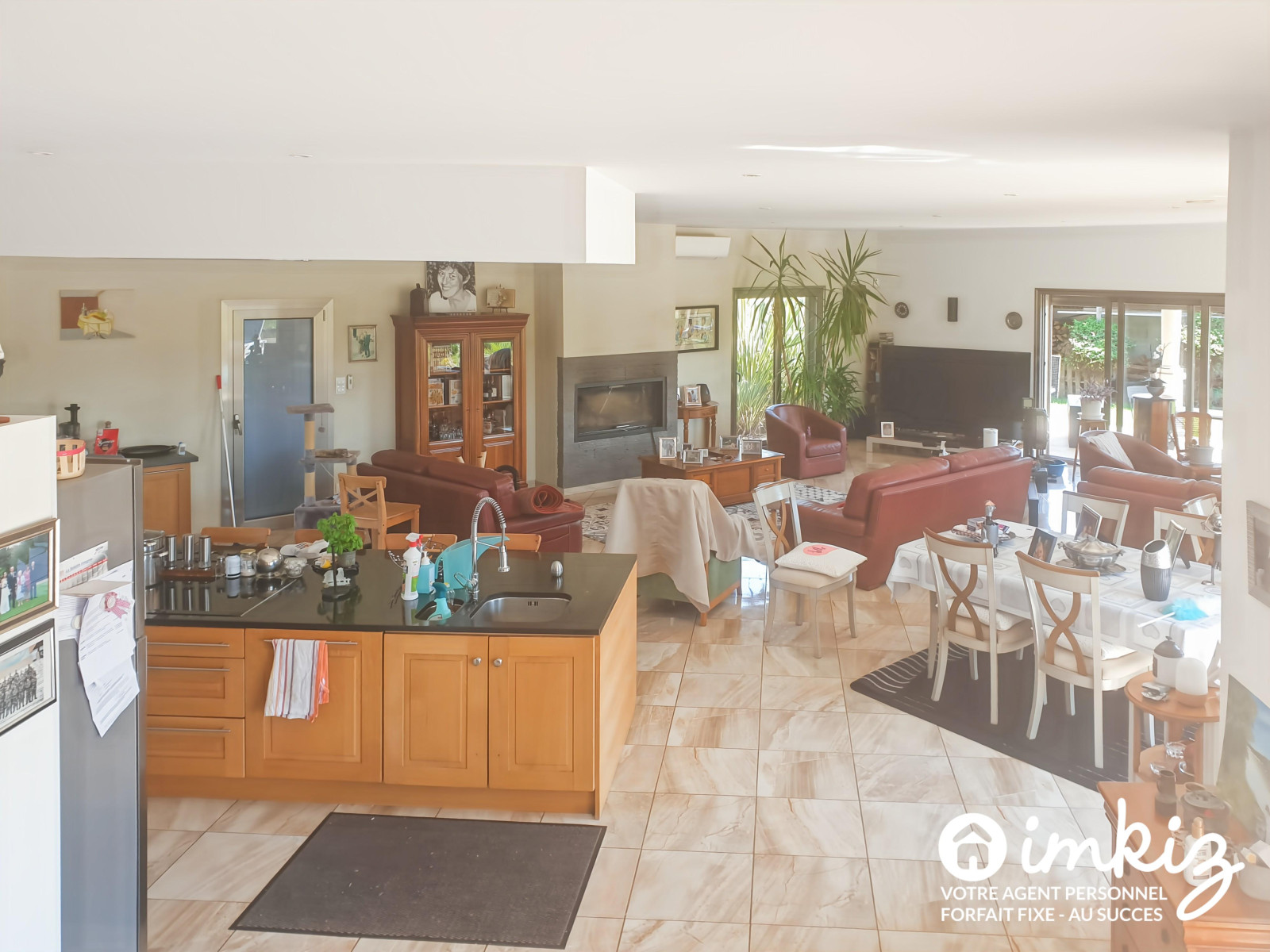 
                                                Vente
                                                 Maison 6 pièces