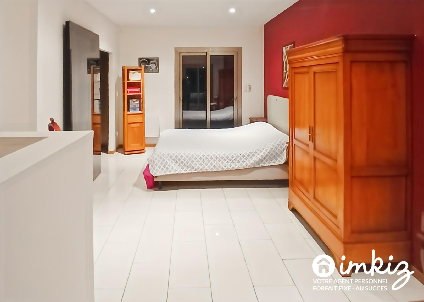
                                                Vente
                                                 Maison 6 pièces