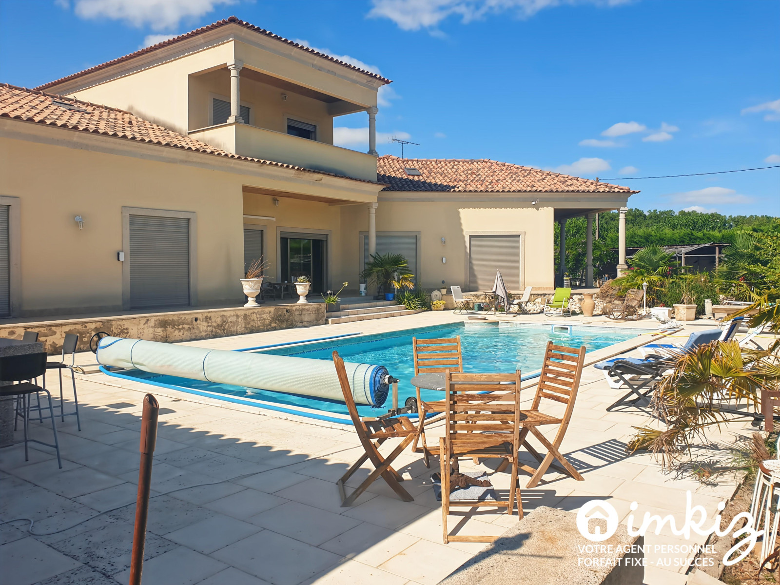 
                                                Vente
                                                 Maison 6 pièces