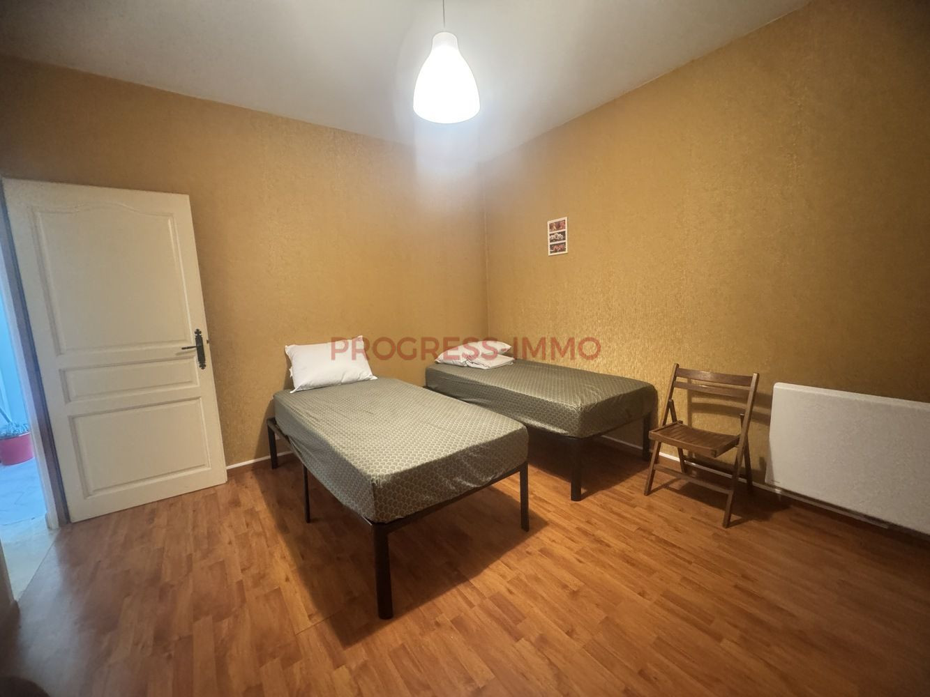 
                                                Location
                                                 Maison 6 pièces
