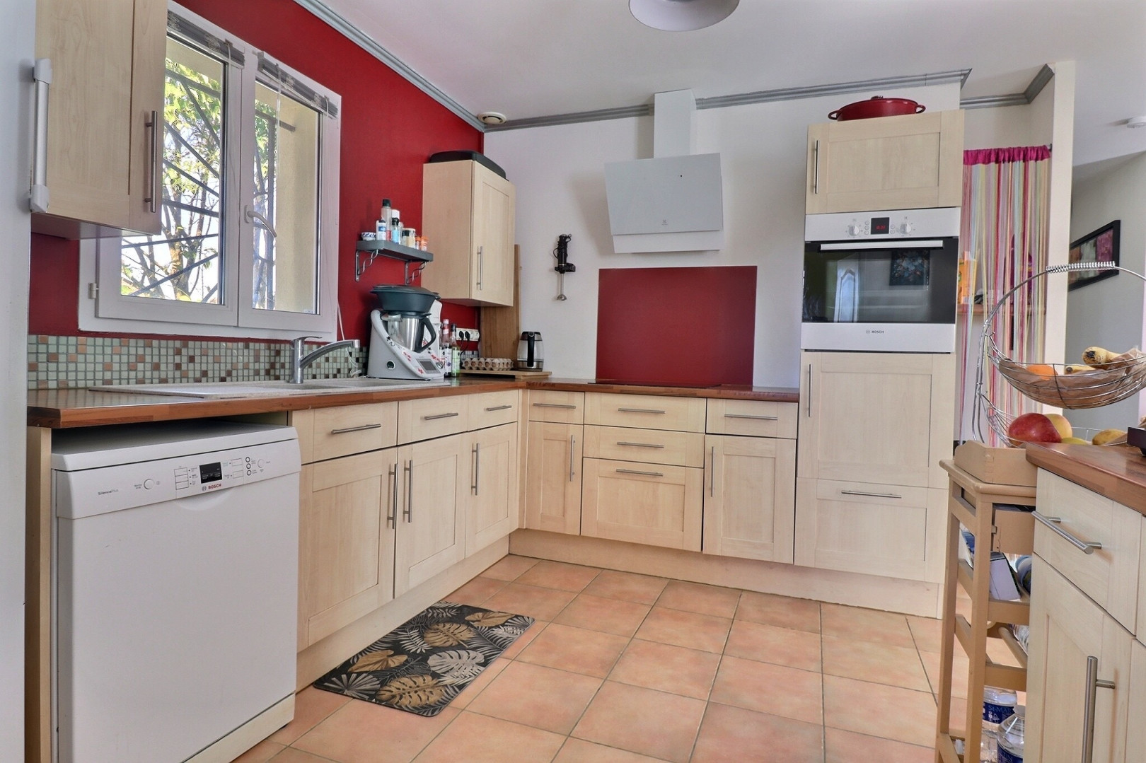 
                                                Vente
                                                 Maison 6 pièces