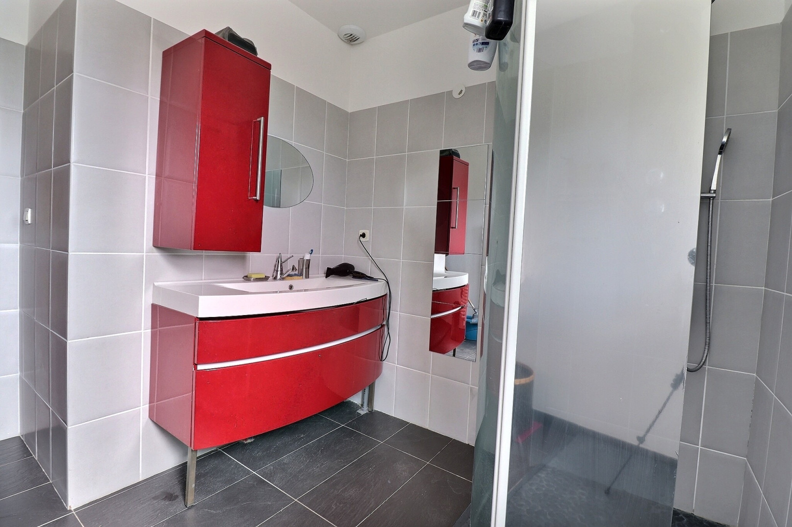 
                                                Vente
                                                 Maison 6 pièces
