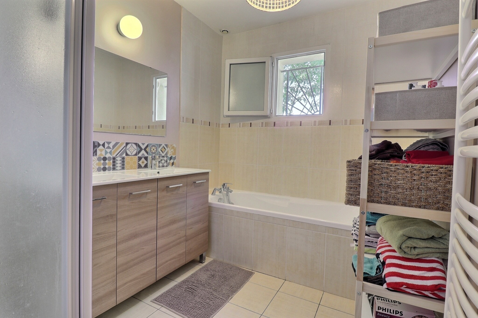 
                                                Vente
                                                 Maison 6 pièces