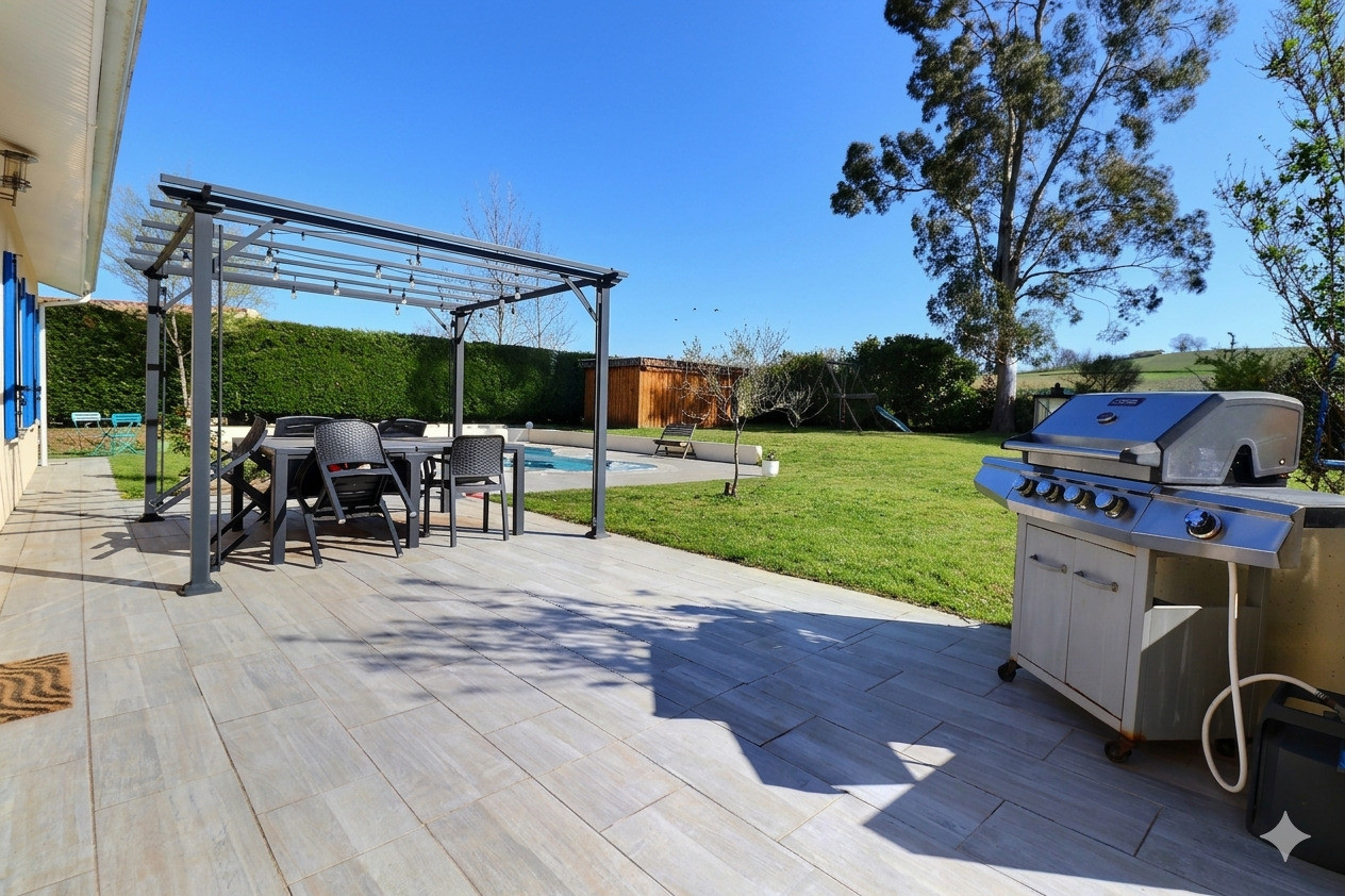 
                                                Vente
                                                 Maison 6 pièces