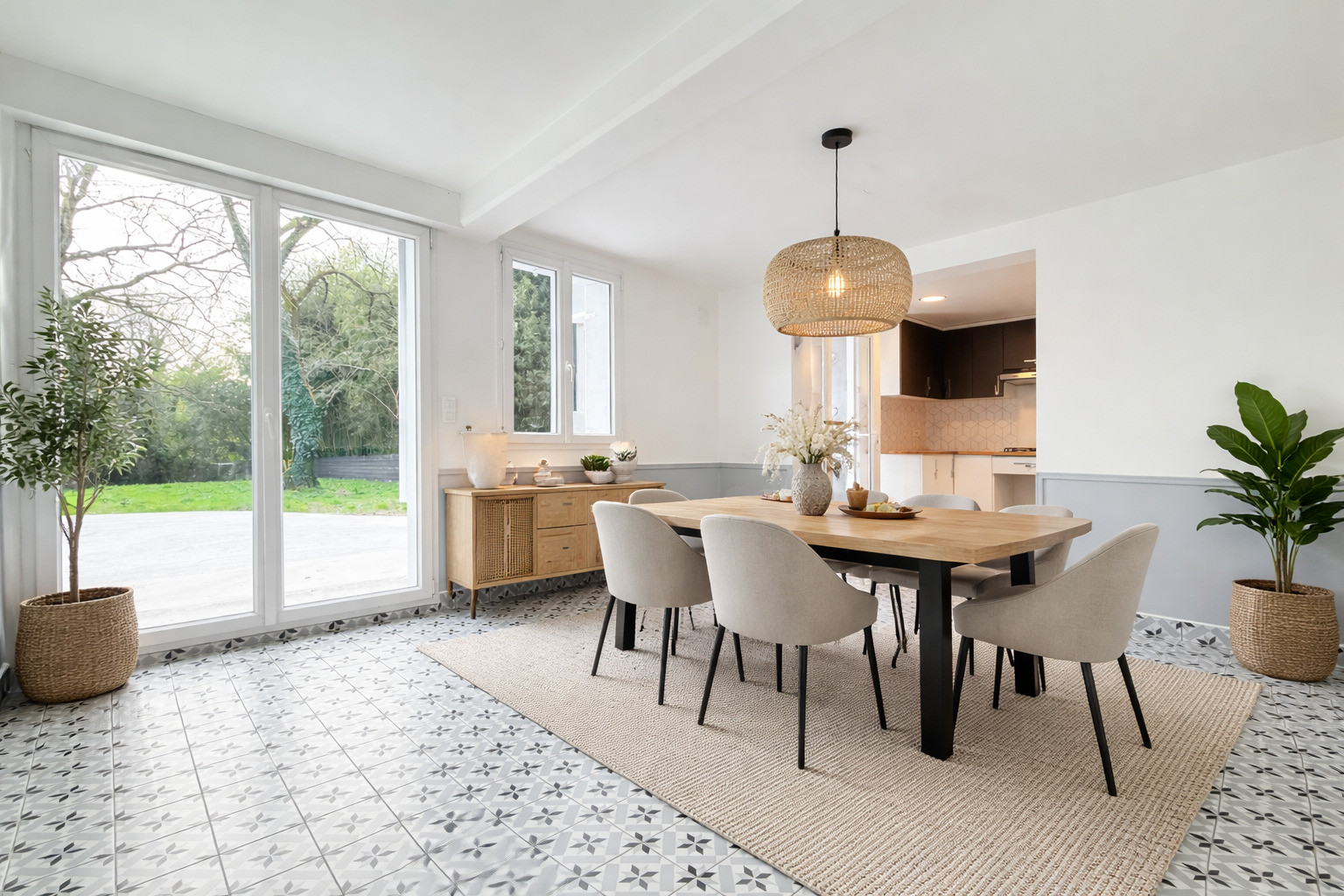 
                                                Vente
                                                 Maison 6 pièces