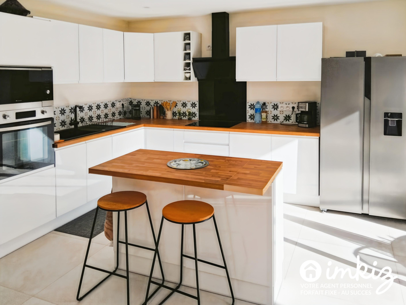 
                                                Vente
                                                 Maison 6 pièces