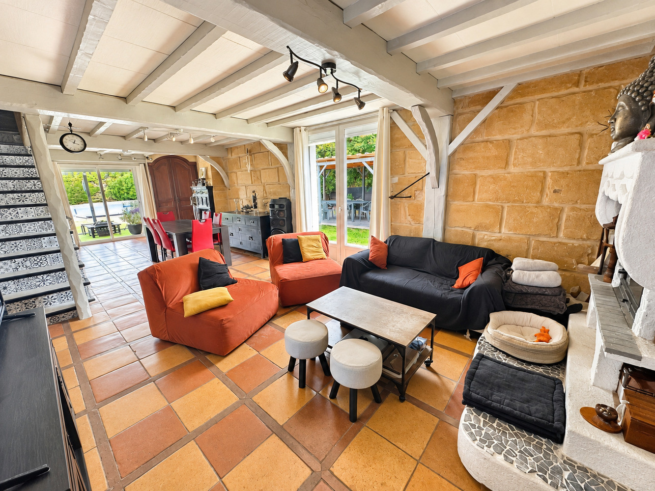 
                                                Vente
                                                 Maison 6 pièces