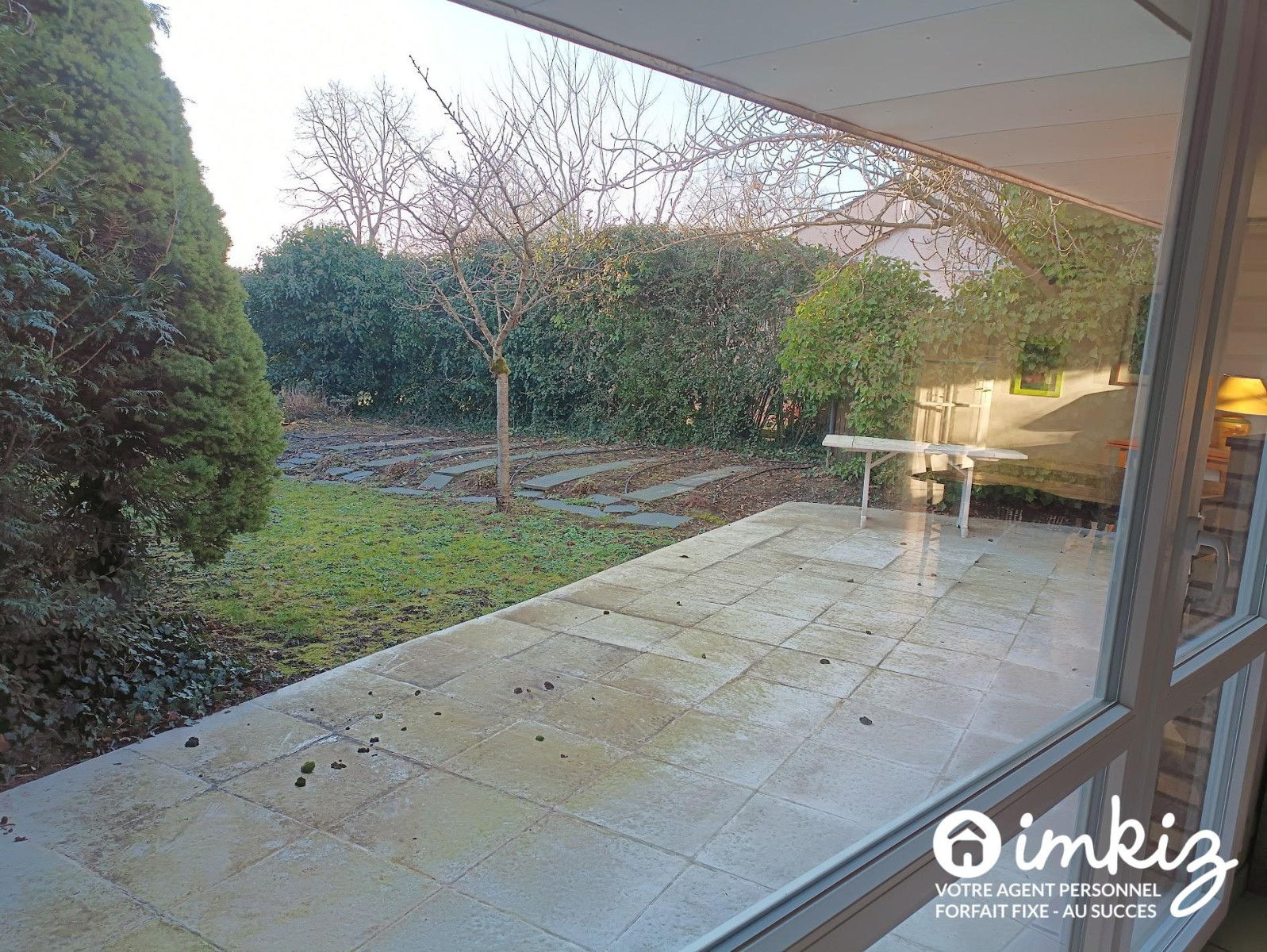 
                                                Vente
                                                 Maison 6 pièces calme proximité transports