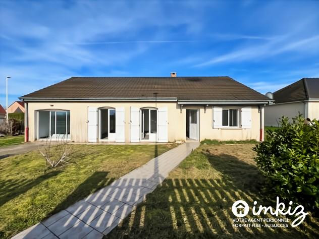
                                                Vente
                                                 Maison 6 pièces de 119m² rénovée avec jardin.