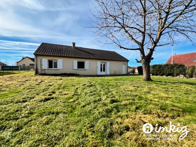 
                                                Vente
                                                 Maison 6 pièces de 119m² rénovée avec jardin.