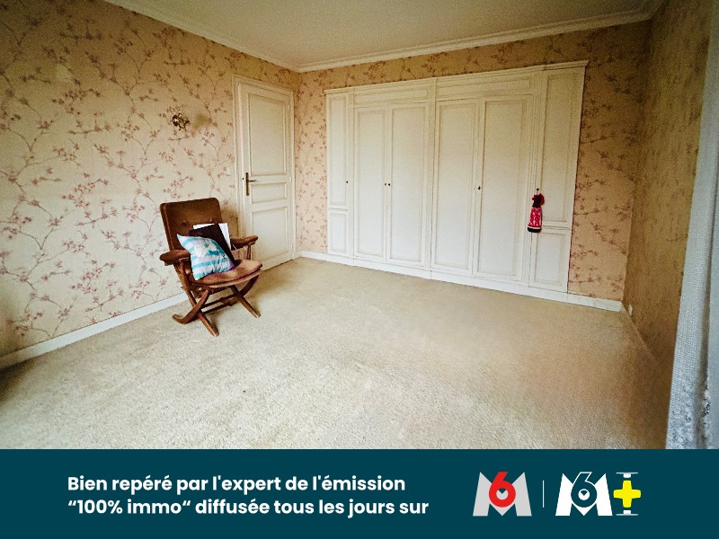 
                                                Vente
                                                 MAISON-6 PIECES-GARAGE-JARDIN-MONNIERES