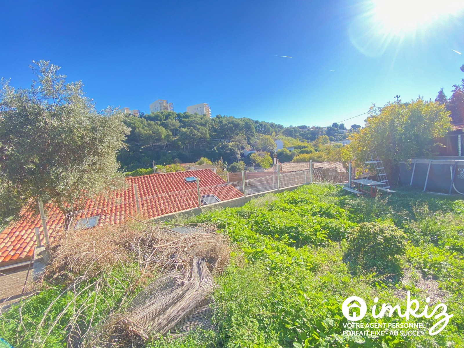 
                                                Vente
                                                 Maison 6 pièces jardin