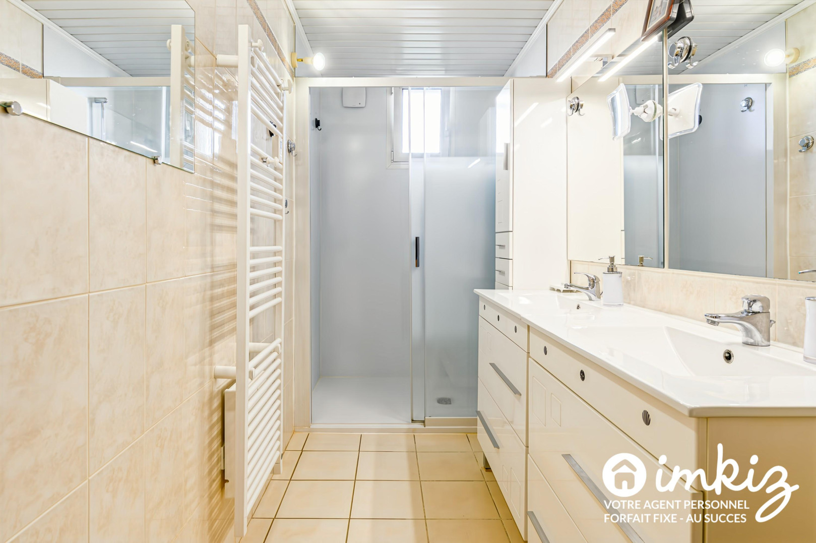 
                                                Vente
                                                 Maison 6 pièces jardin piscinable