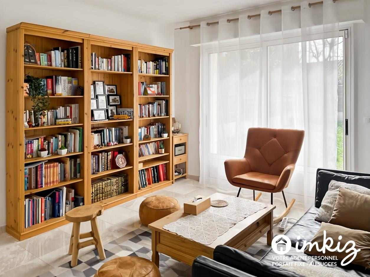 
                                                Vente
                                                 Maison 6 pièces rénovée avec garage - piscinable