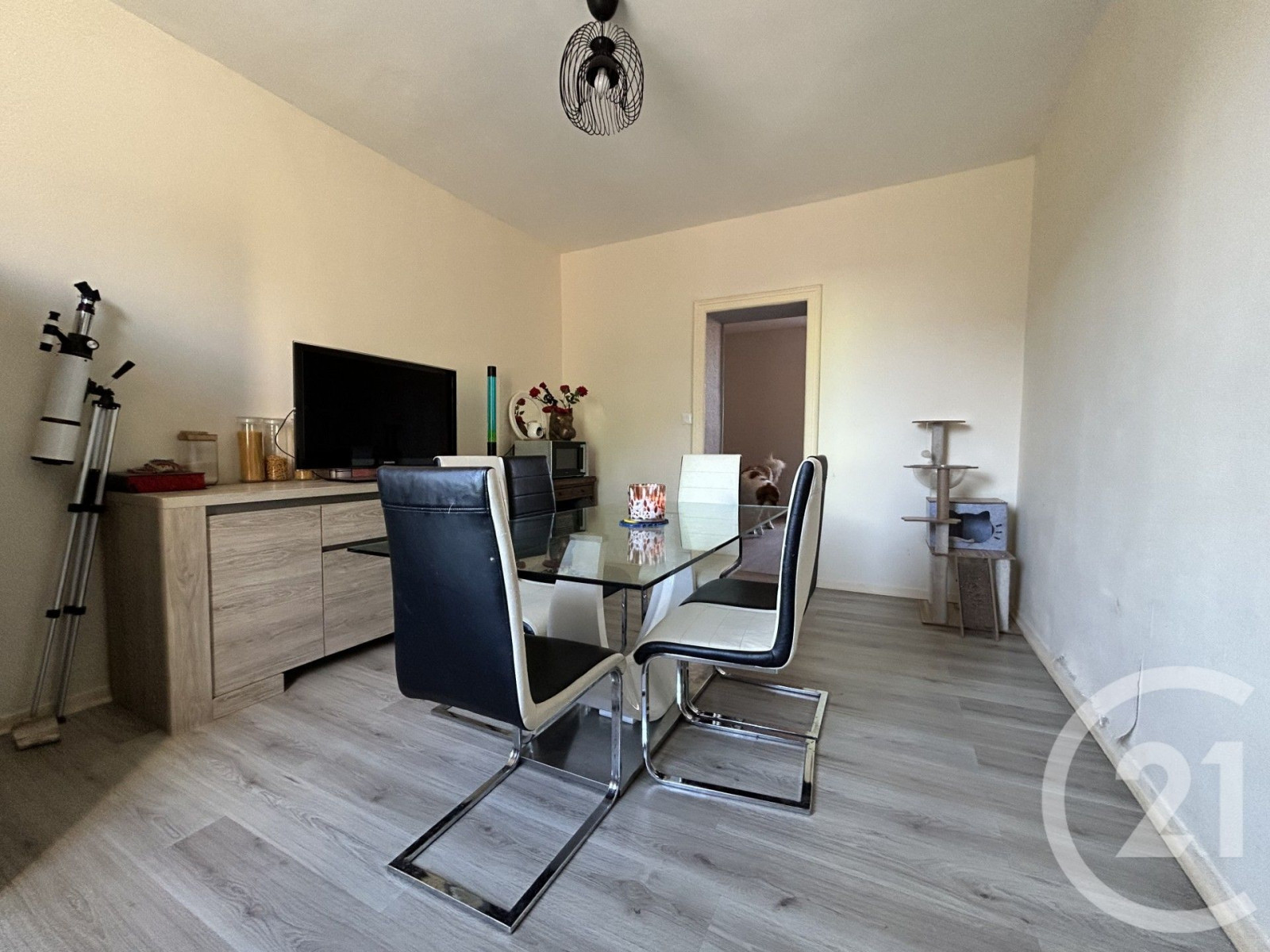
                                                Vente
                                                 maison