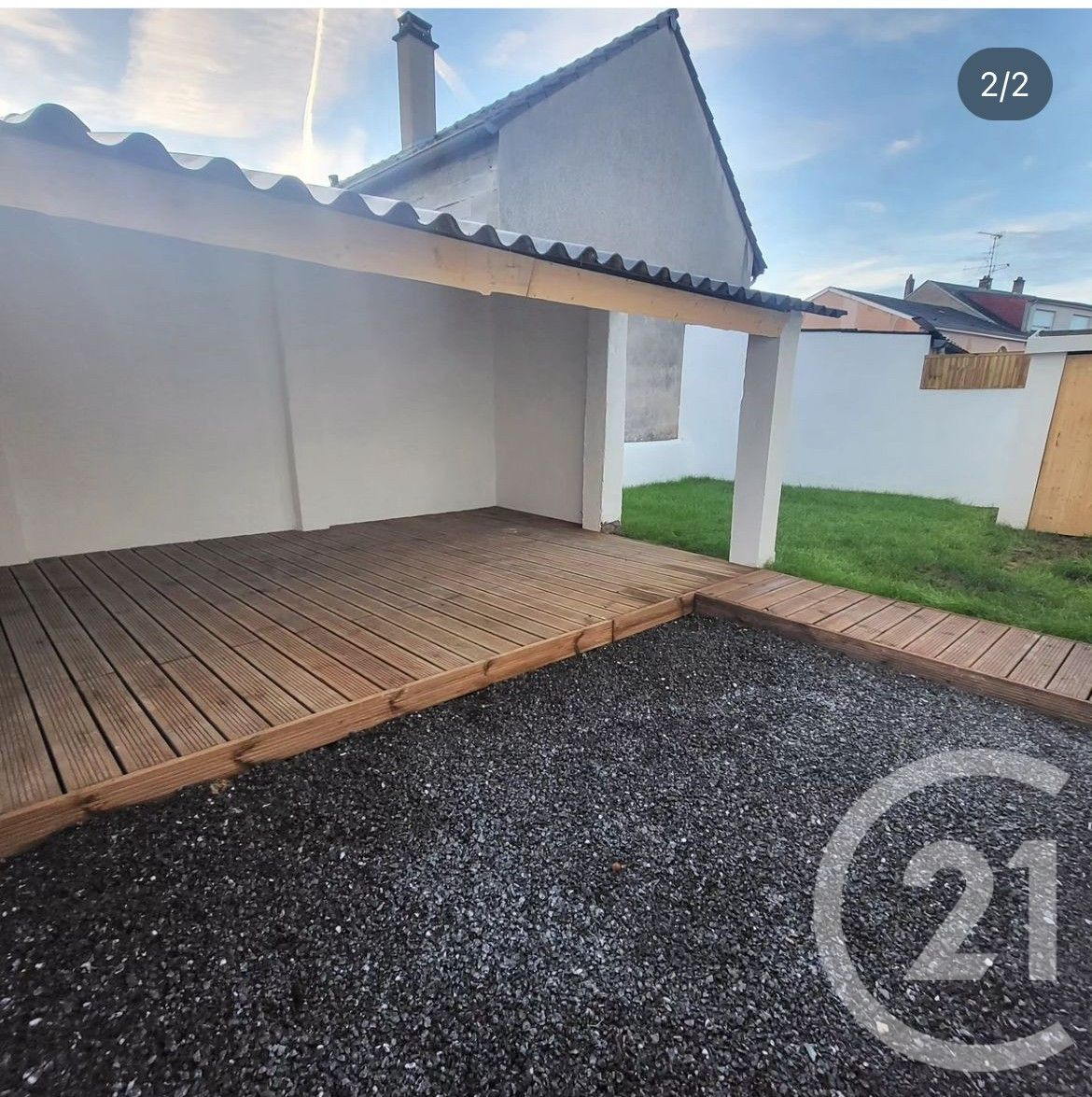 
                                                Location
                                                 maison