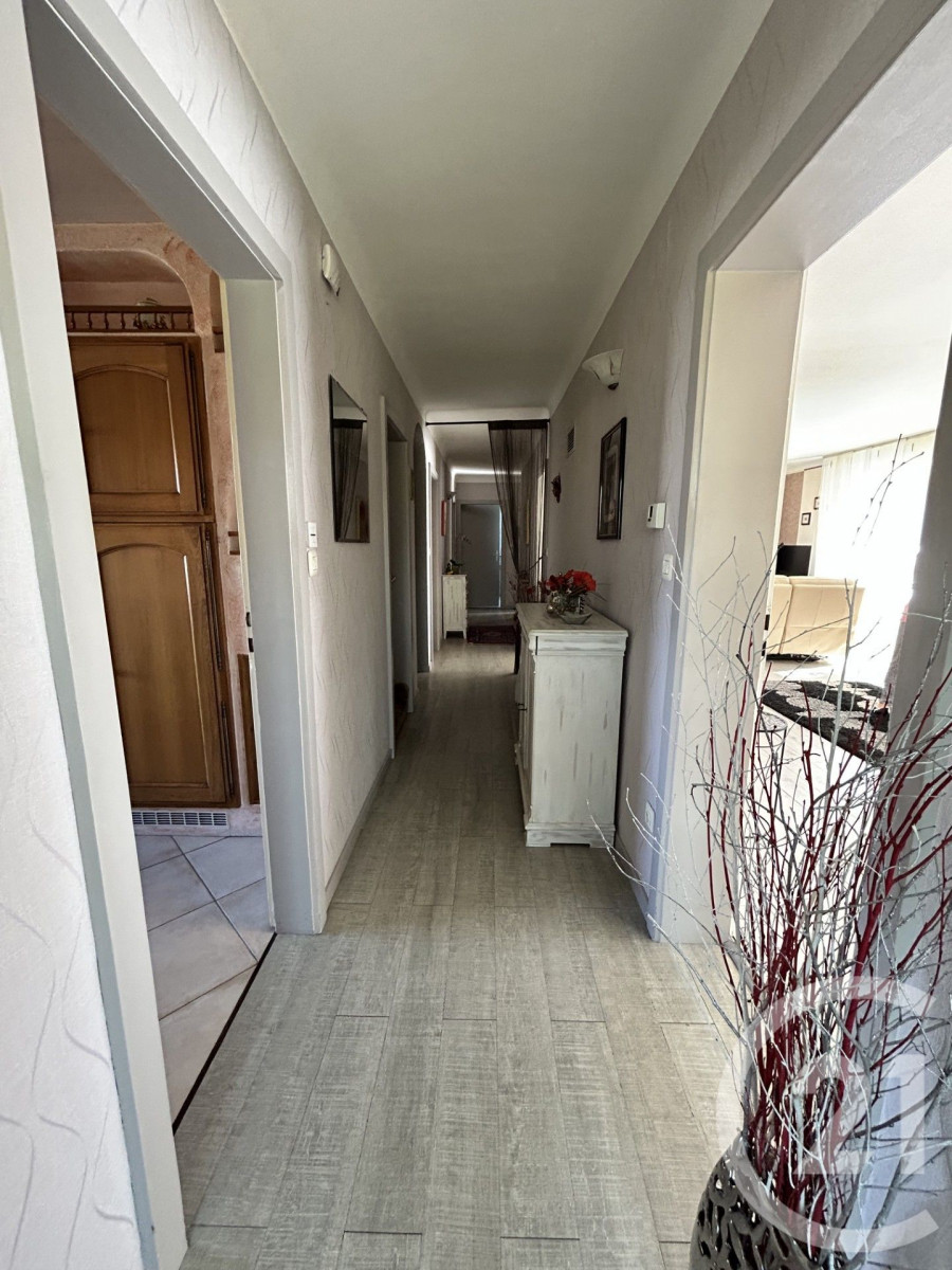 
                                                Vente
                                                 maison