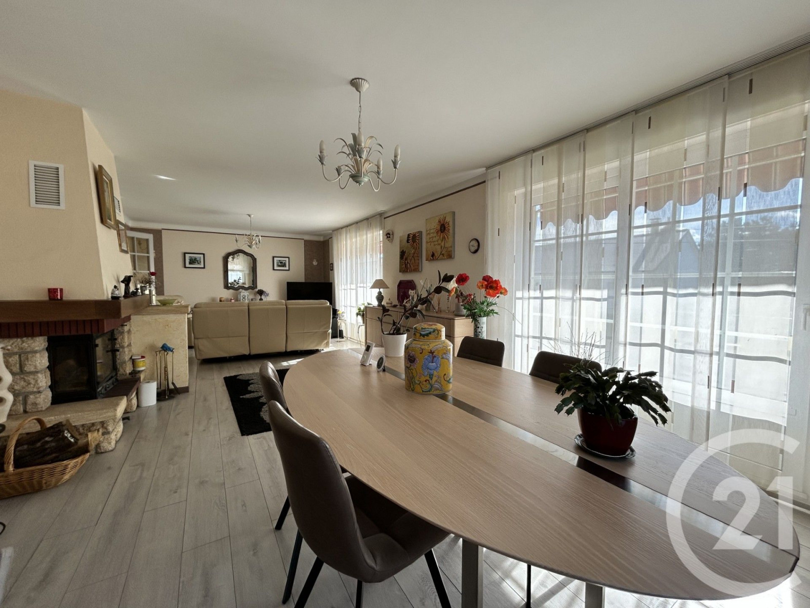
                                                Vente
                                                 maison
