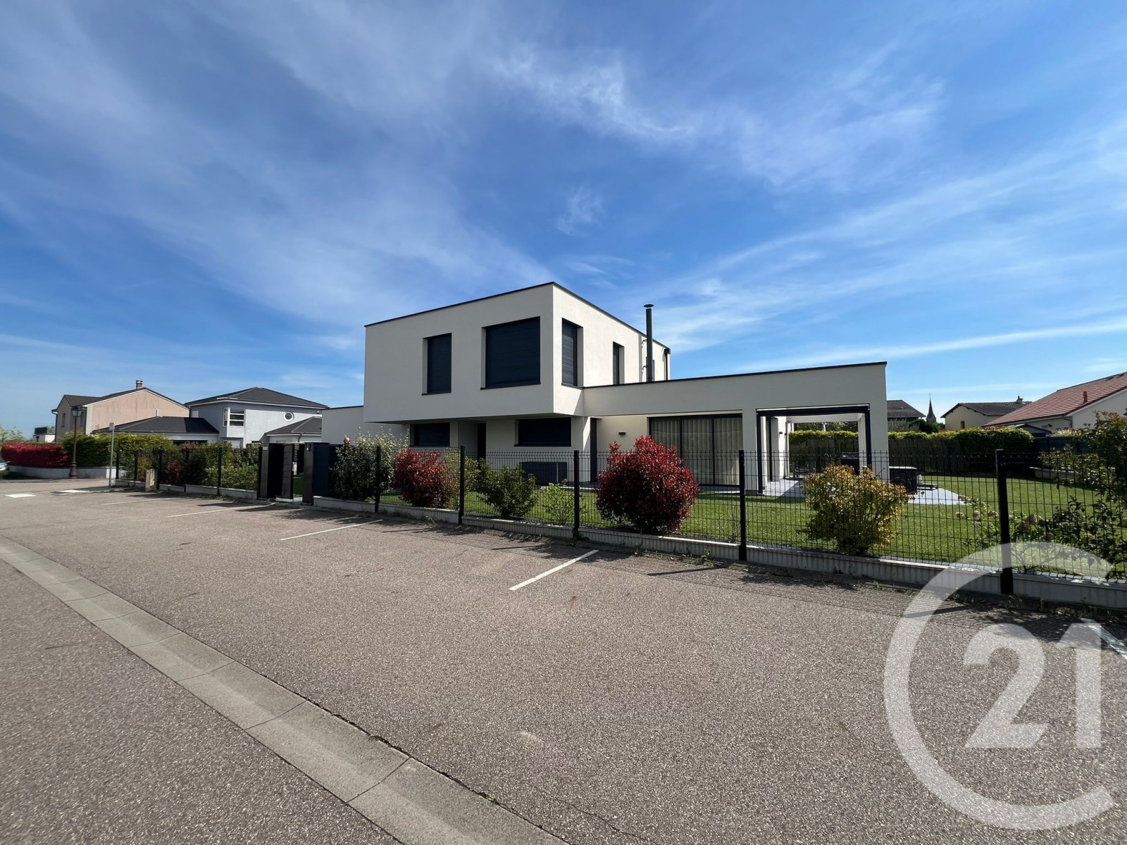
                                                Vente
                                                 maison