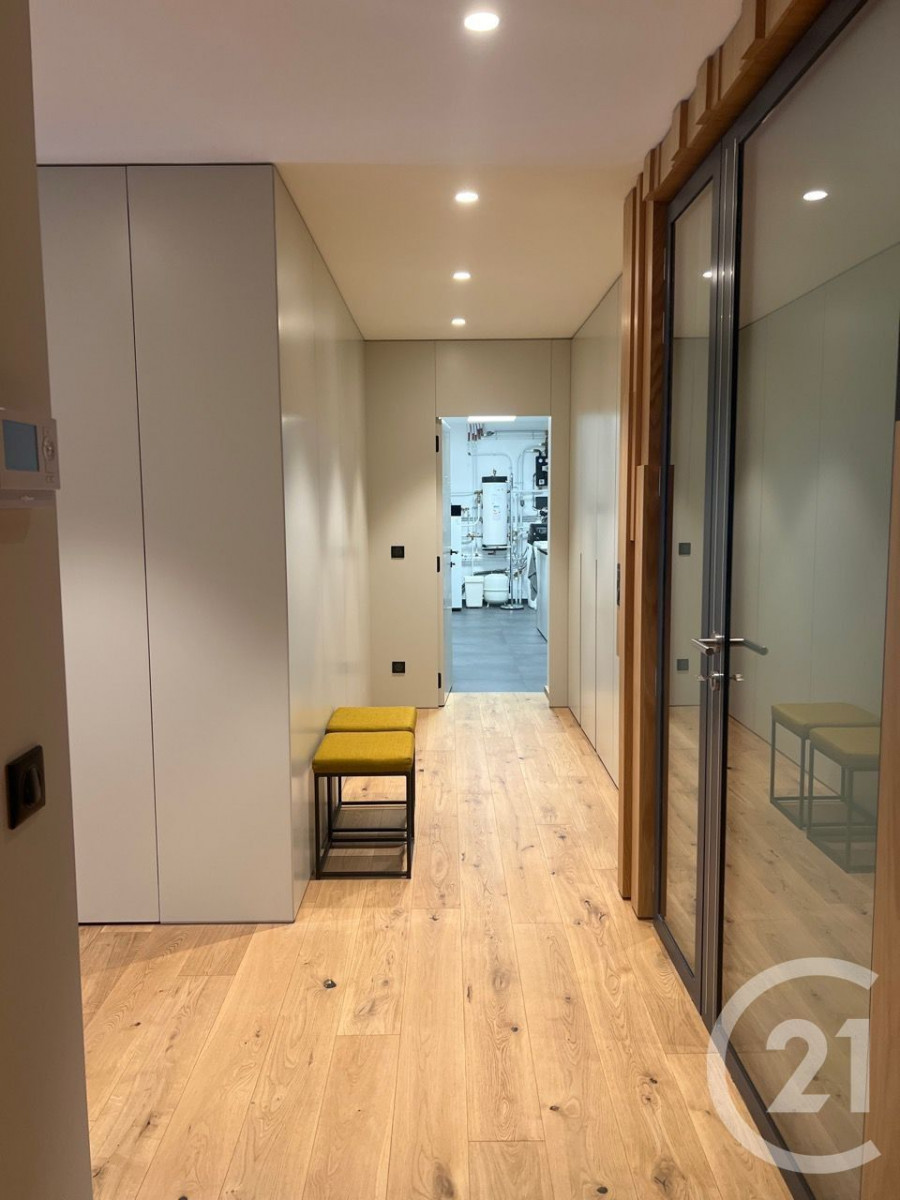 
                                                Vente
                                                 maison