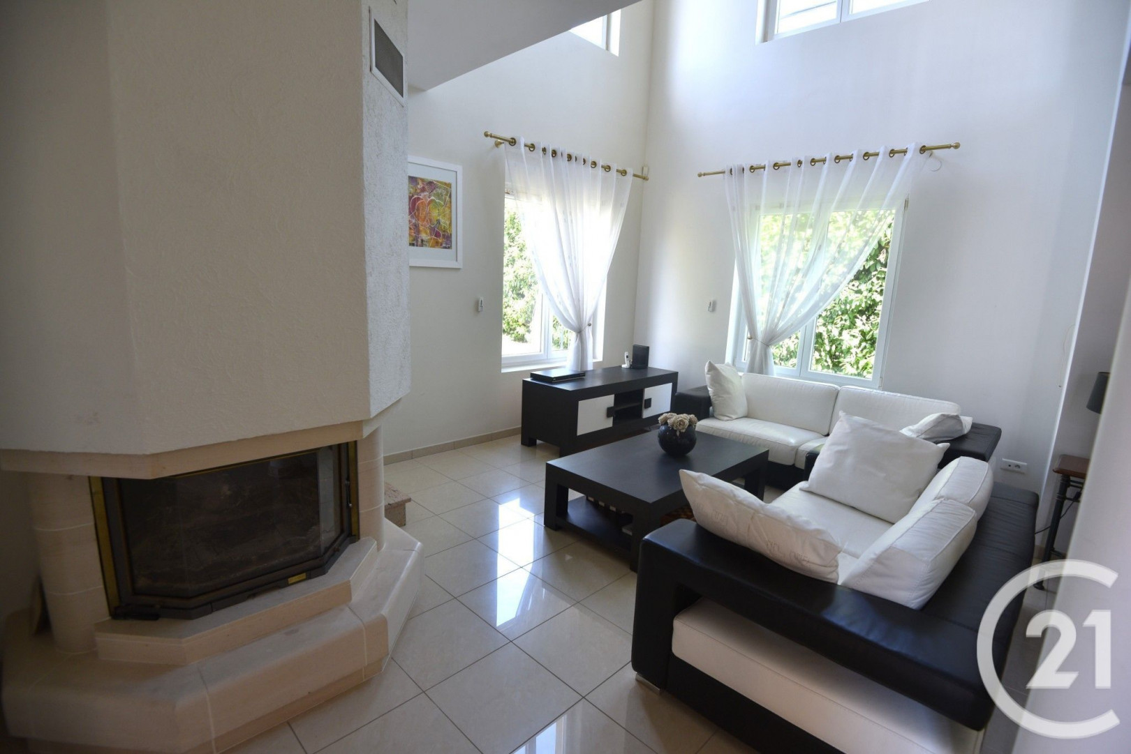 
                                                Vente
                                                 maison