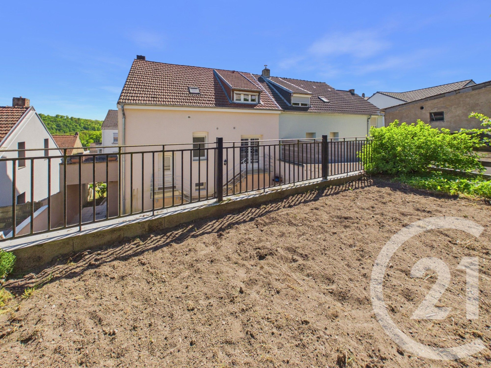 
                                                Vente
                                                 maison